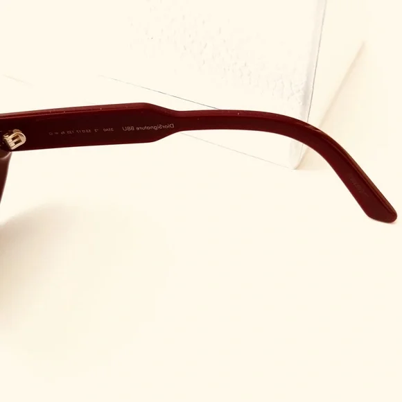 DiorSignature B8U Oval Sunglasses - Picture 4 of 6